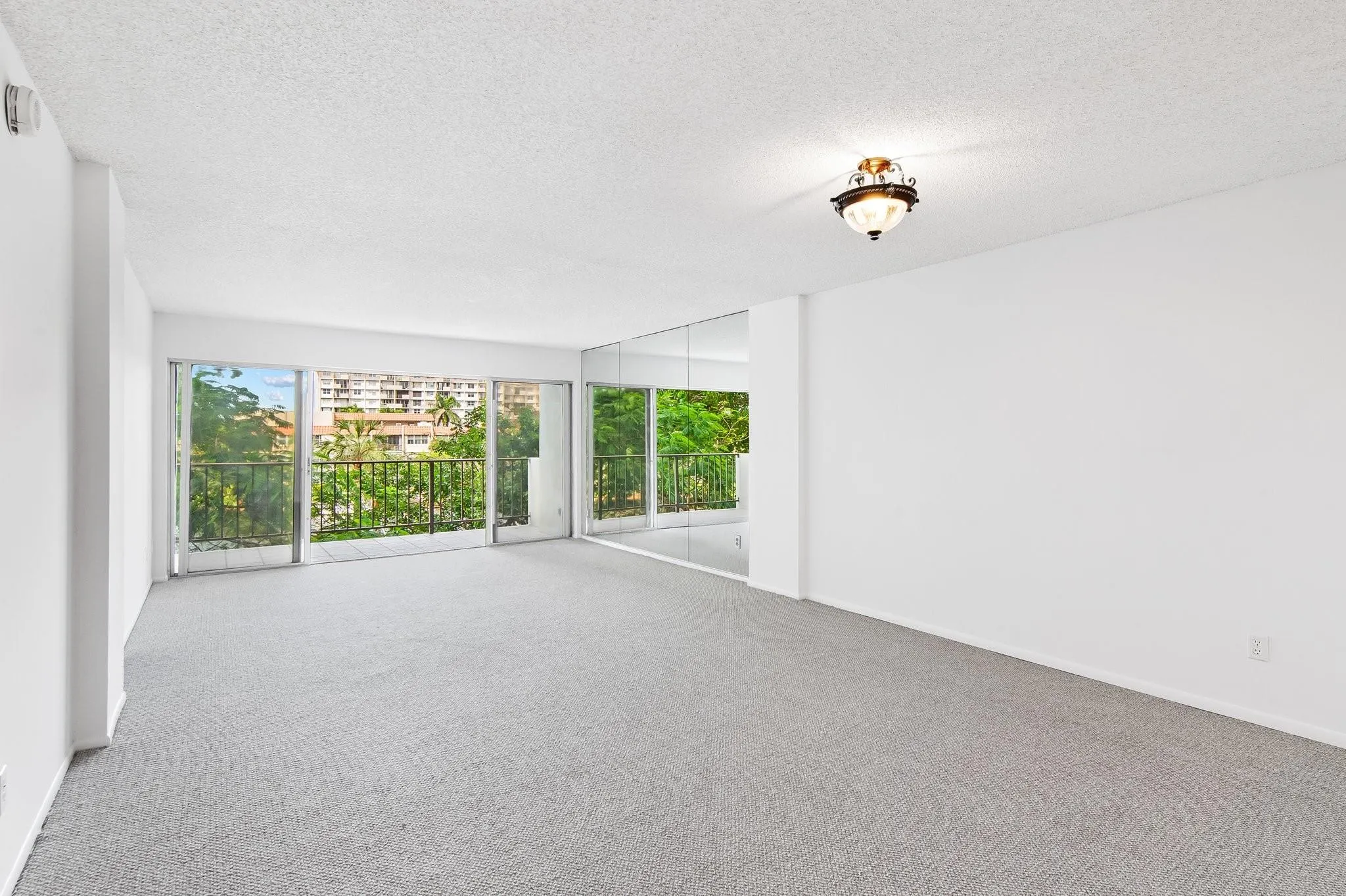 801 S Federal, #320