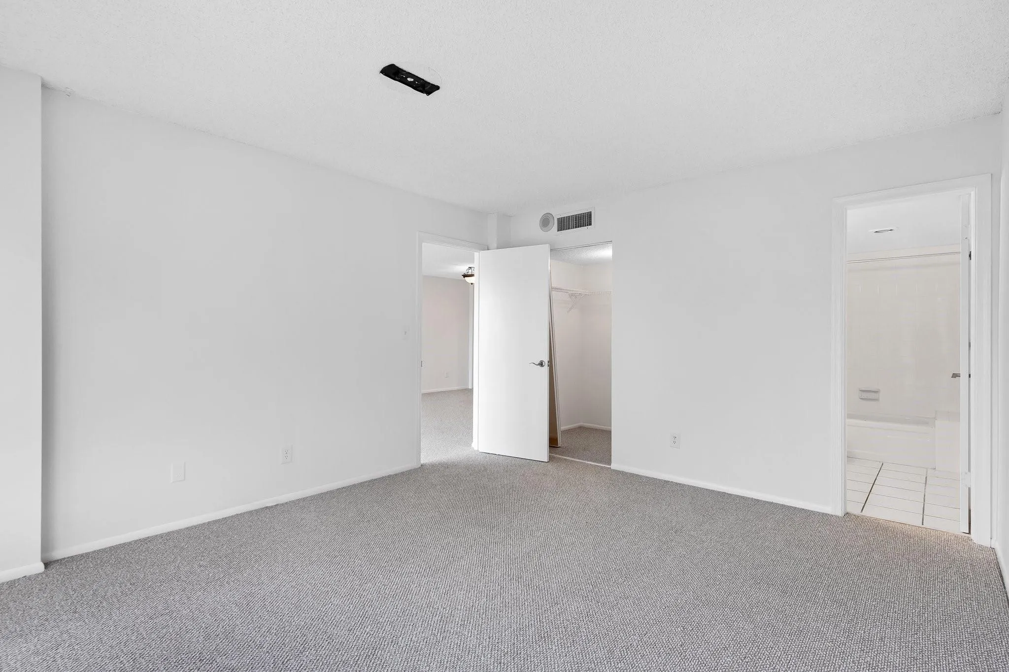 801 S Federal, #320