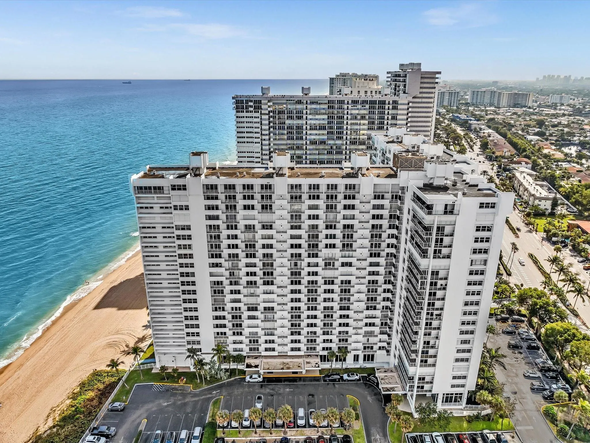 4300 N Ocean Blvd, #19L