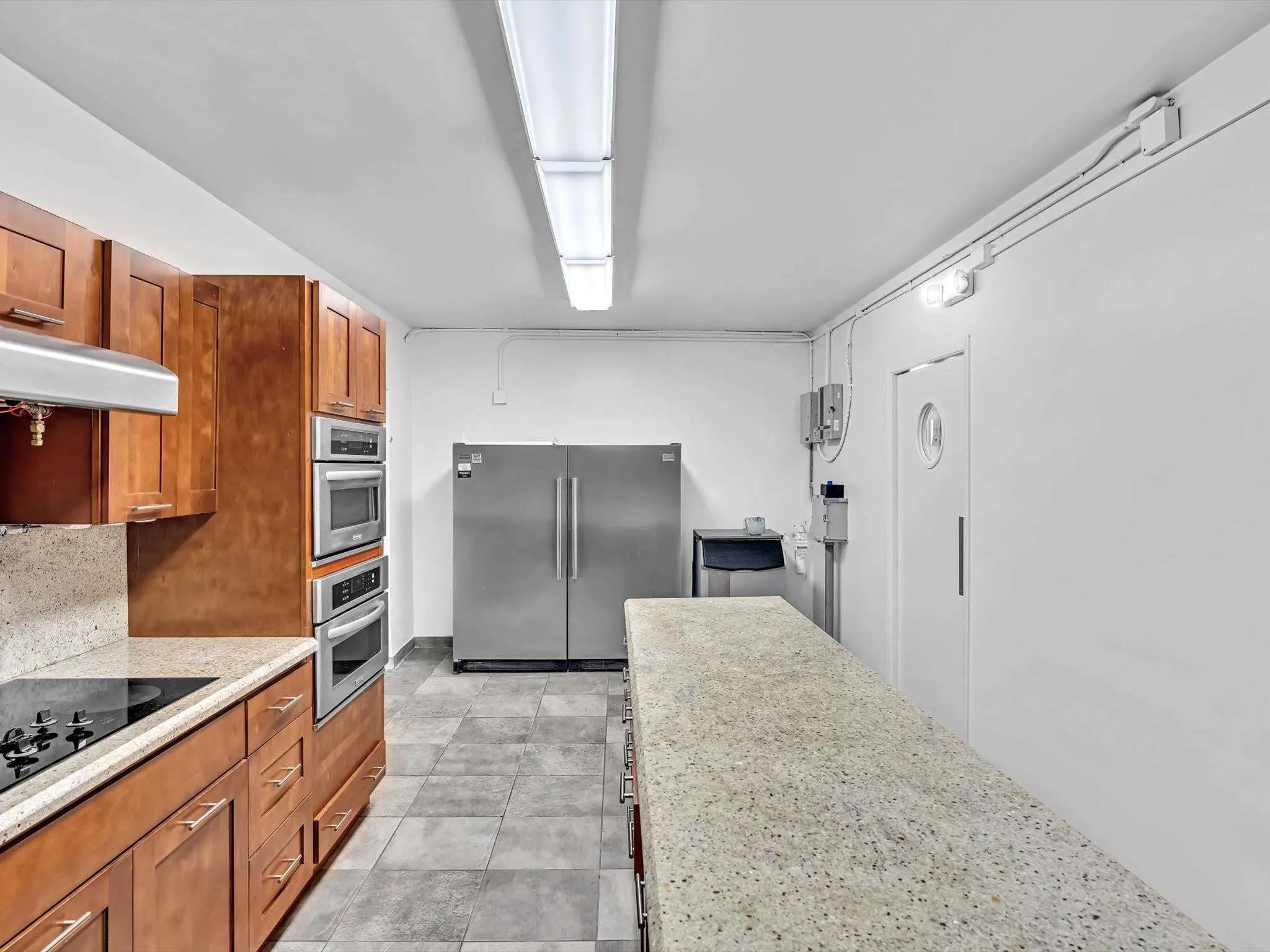 4300 N Ocean Blvd, #19L