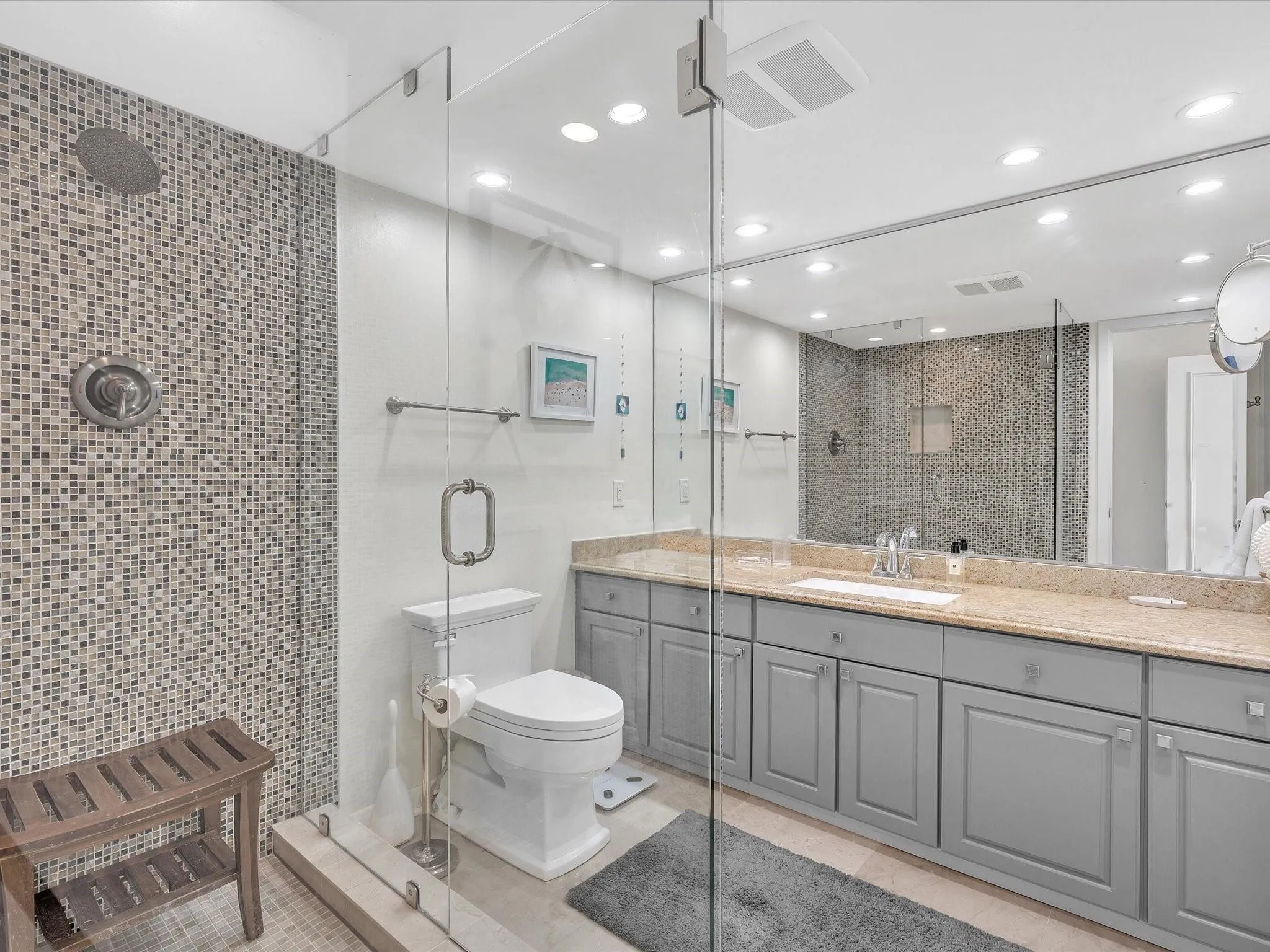 4300 N Ocean Blvd, #19L