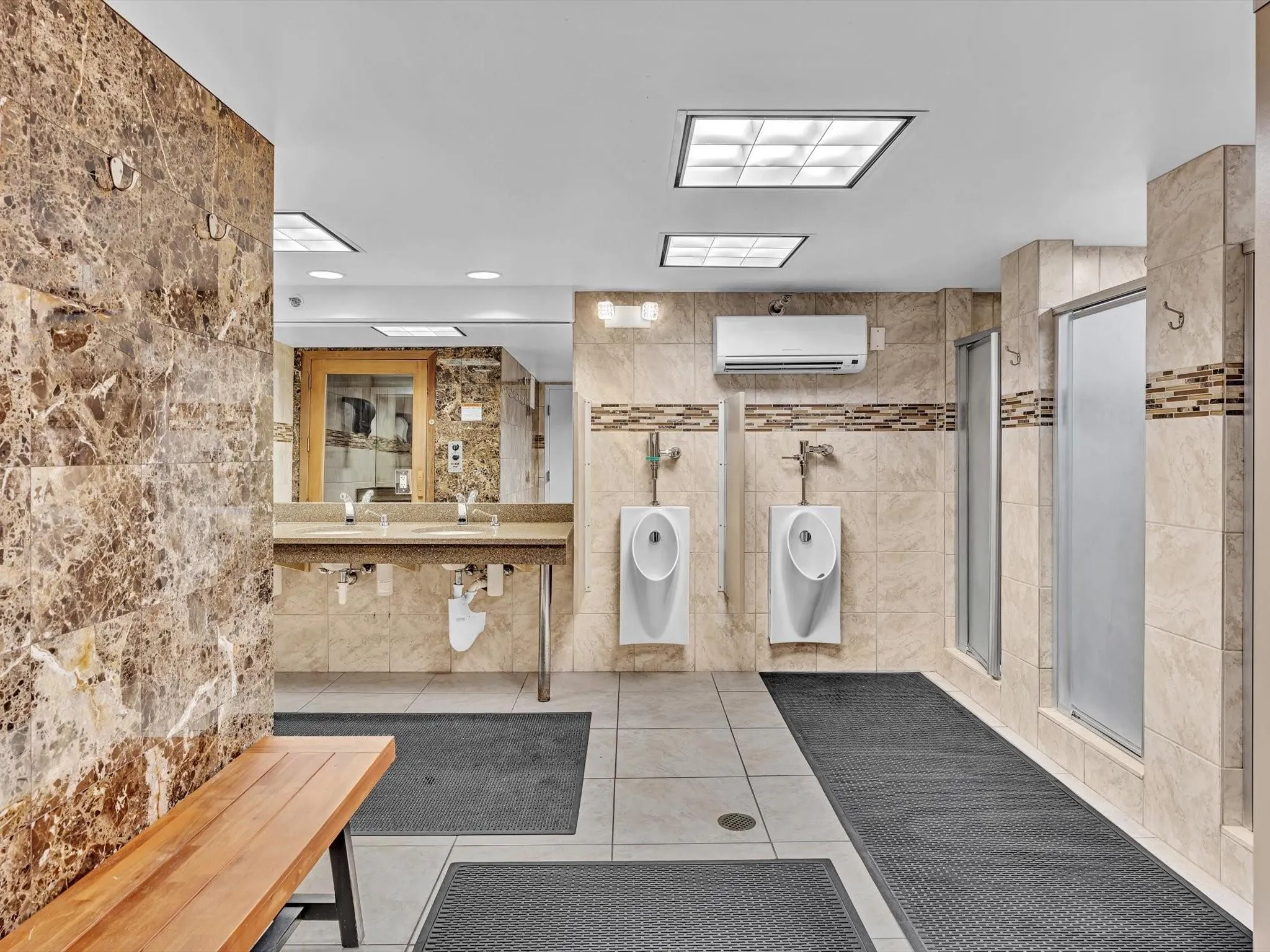 4300 N Ocean Blvd, #19L