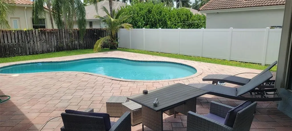 100 NW 108th Way