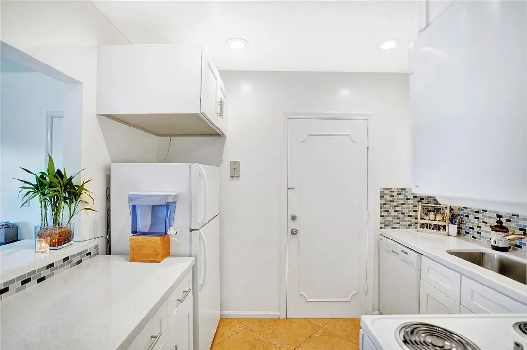 5700 NE 22nd Way, #322