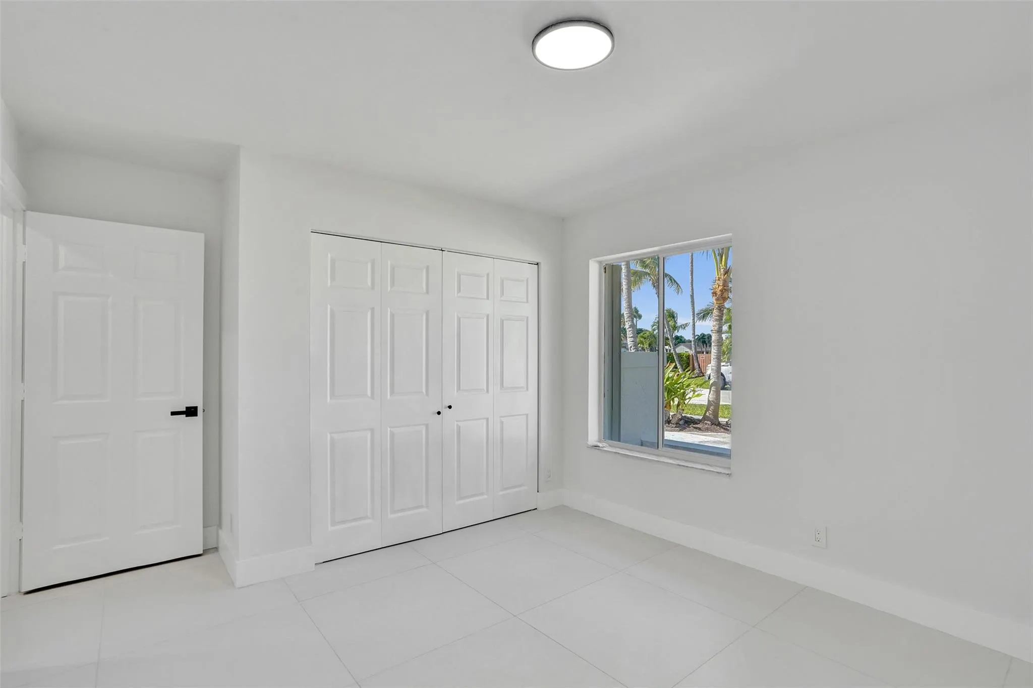 340 Oregon Ln
