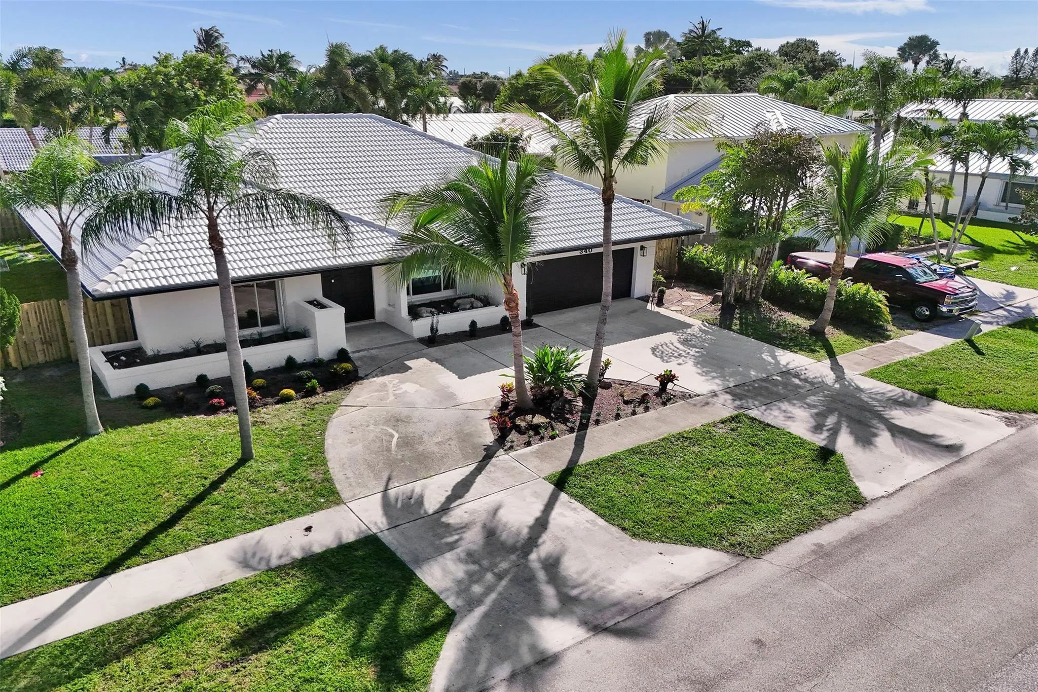 340 Oregon Ln