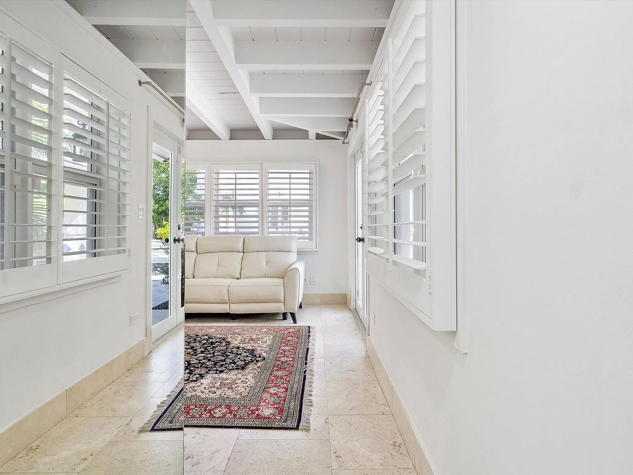 411 Poinciana