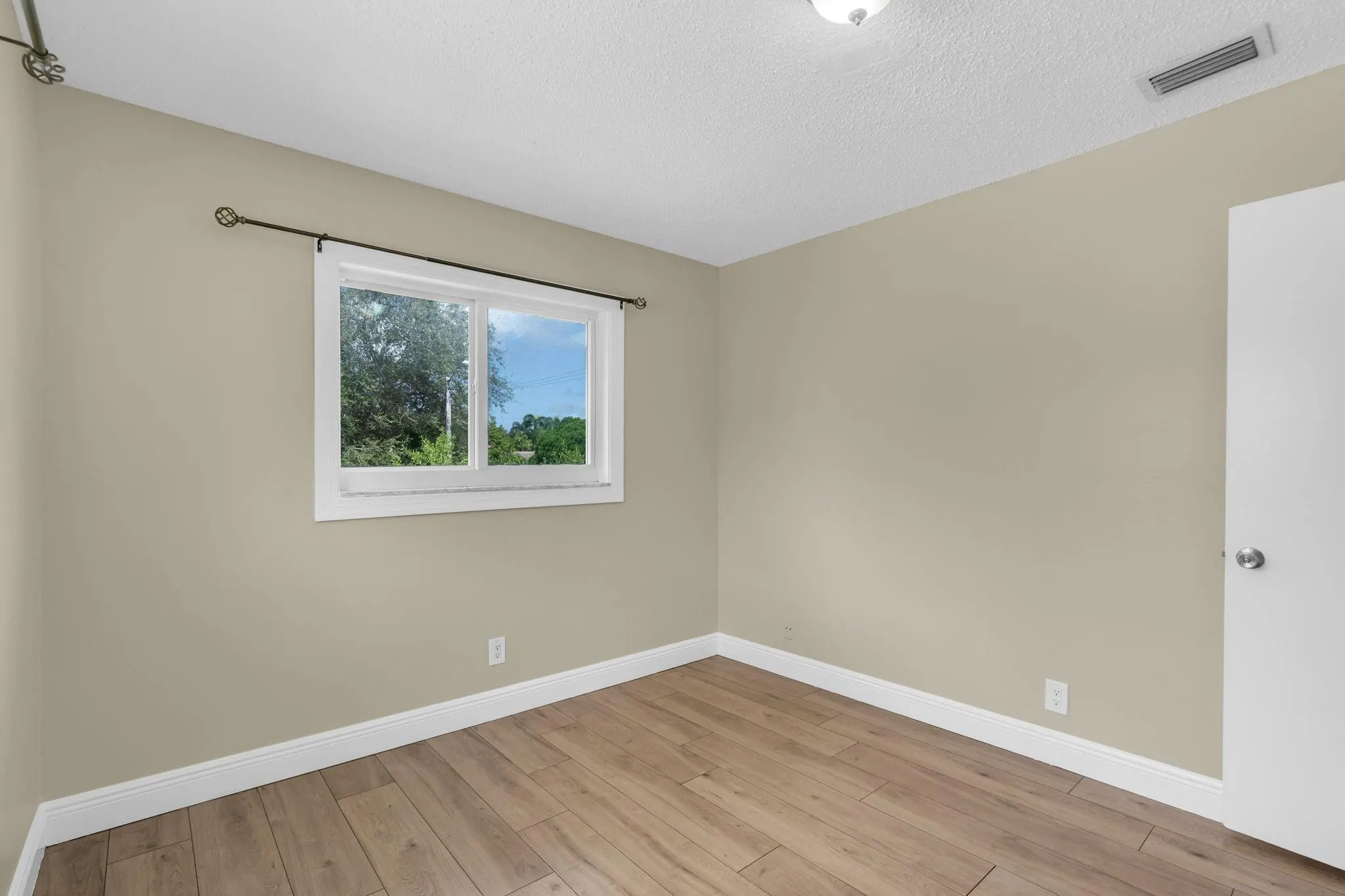 3981 NW 81st Terrace