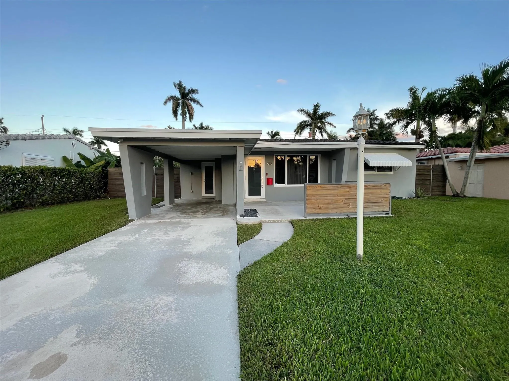 615 N 32nd Ave