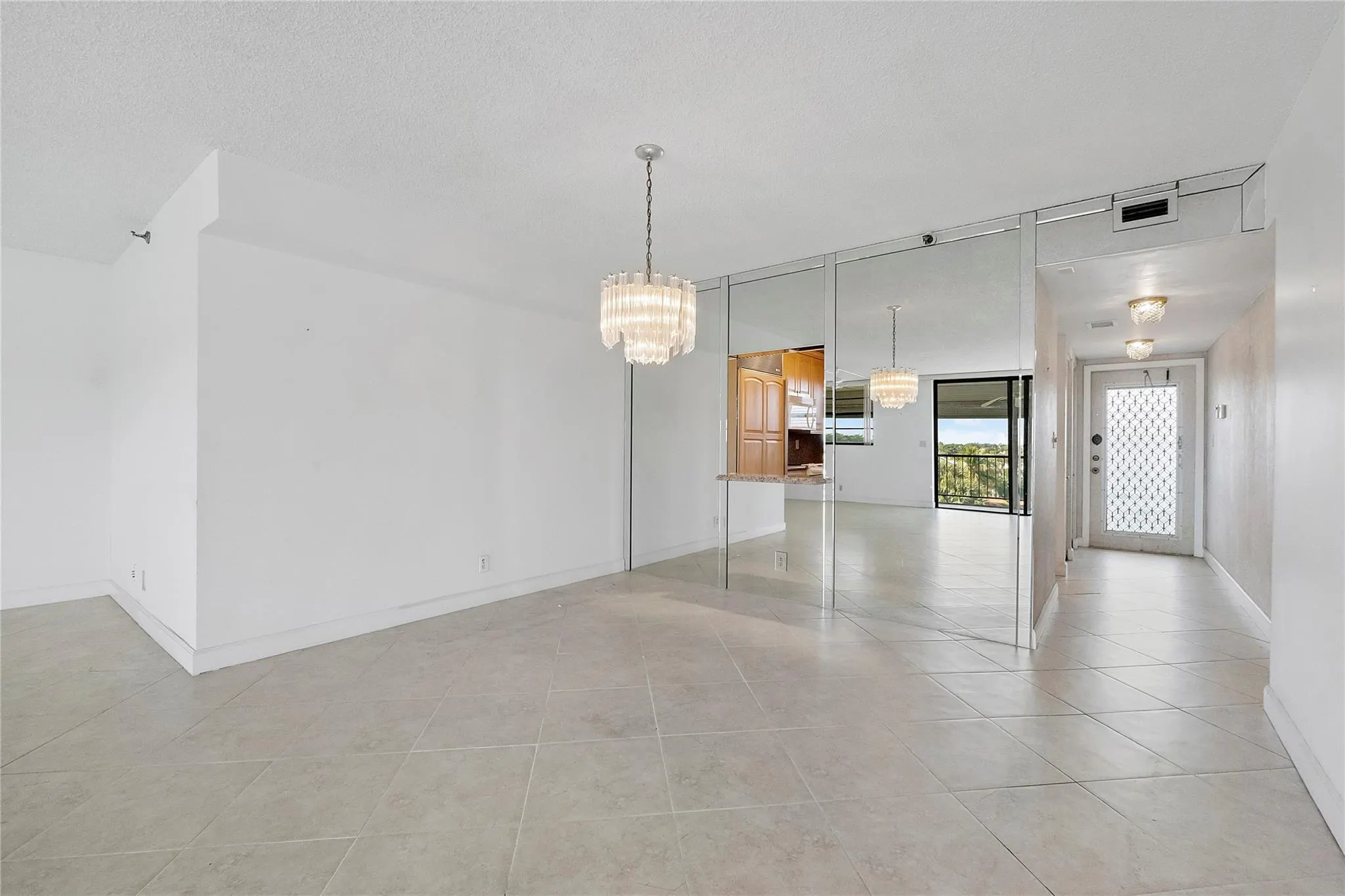 2430 Deer Creek Country Club Blvd, #406