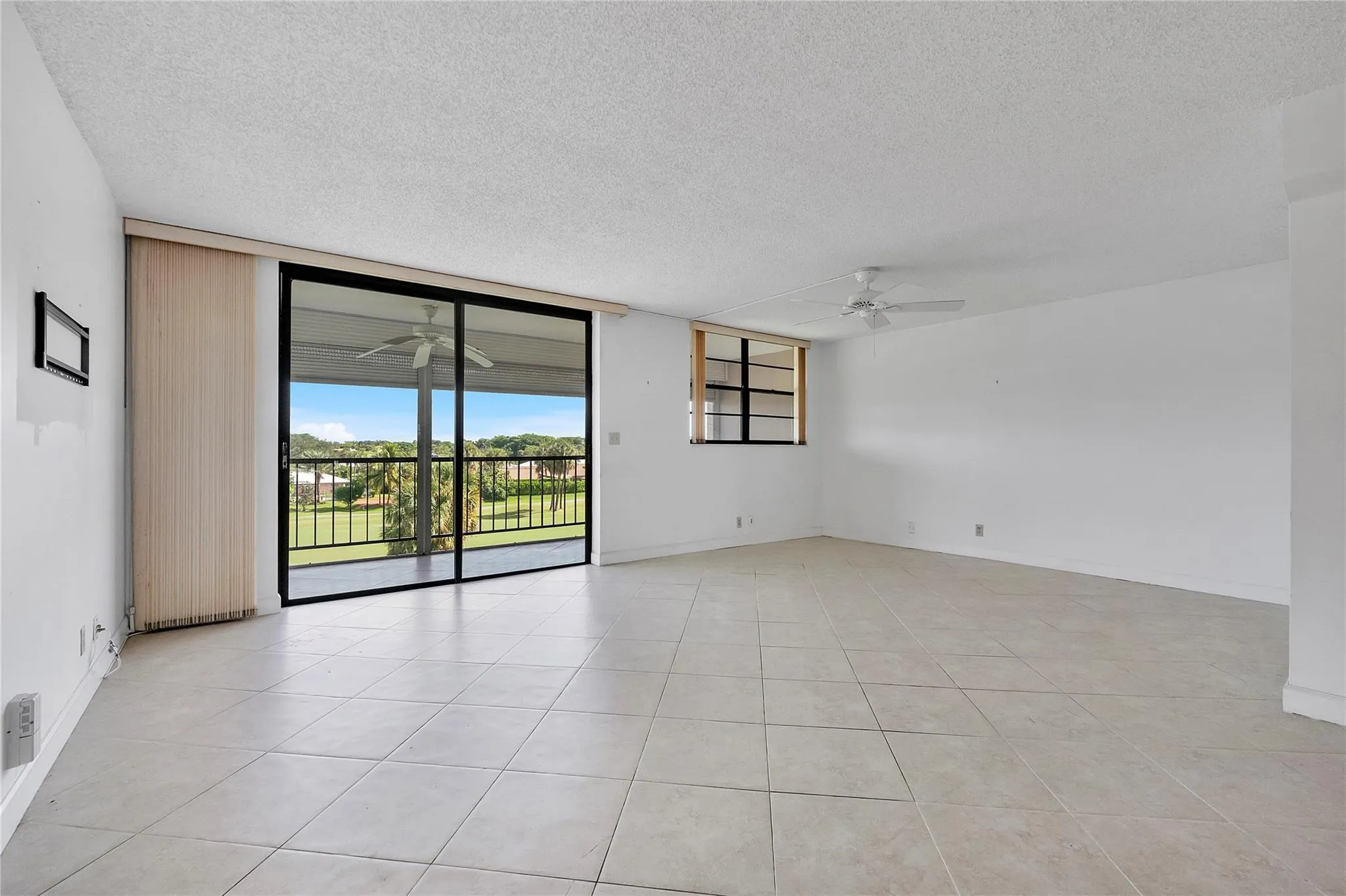 2430 Deer Creek Country Club Blvd, #406