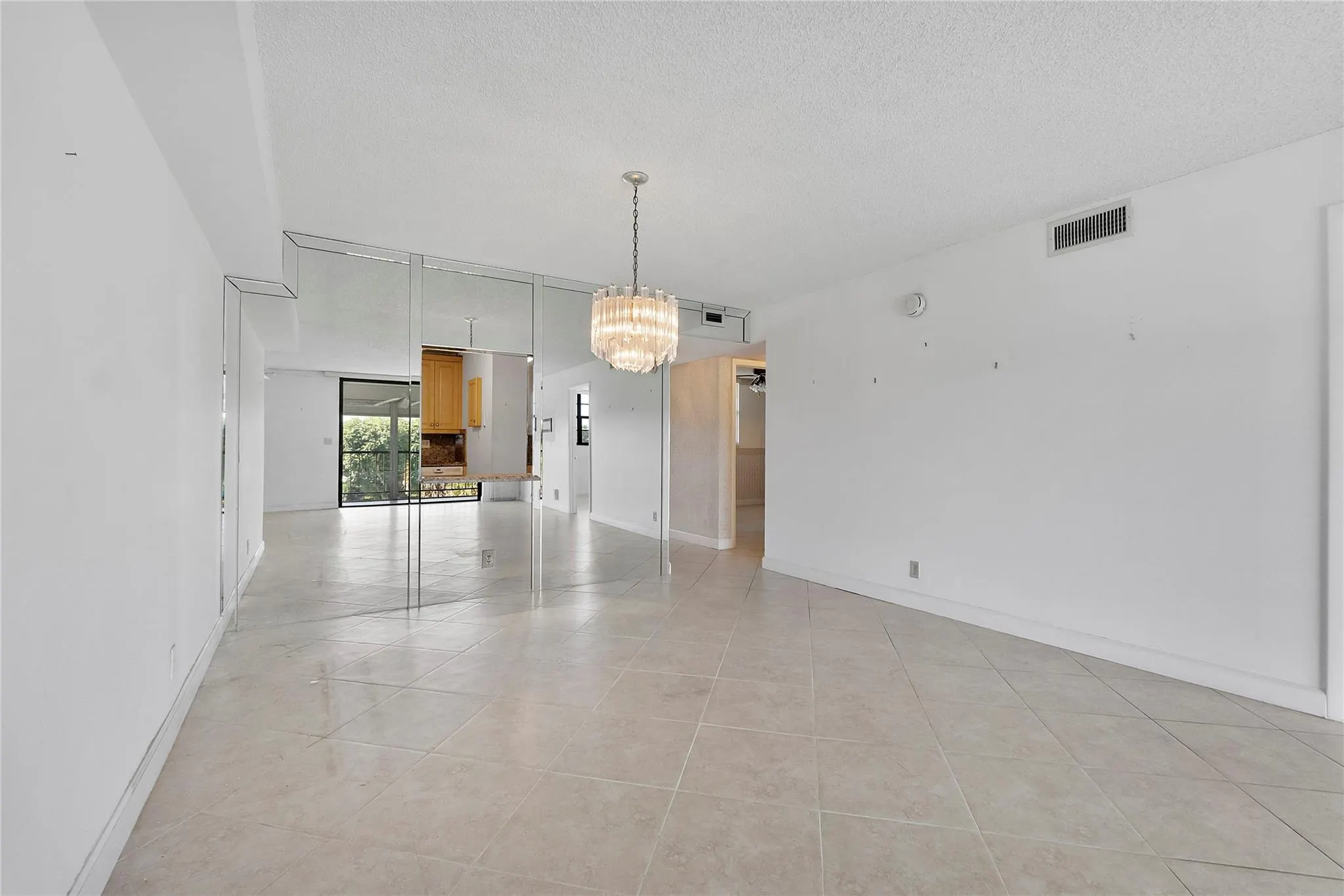 2430 Deer Creek Country Club Blvd, #406