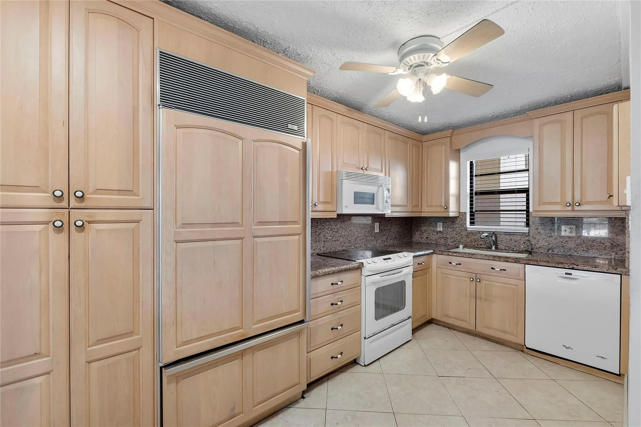 2430 Deer Creek Country Club Blvd, #406