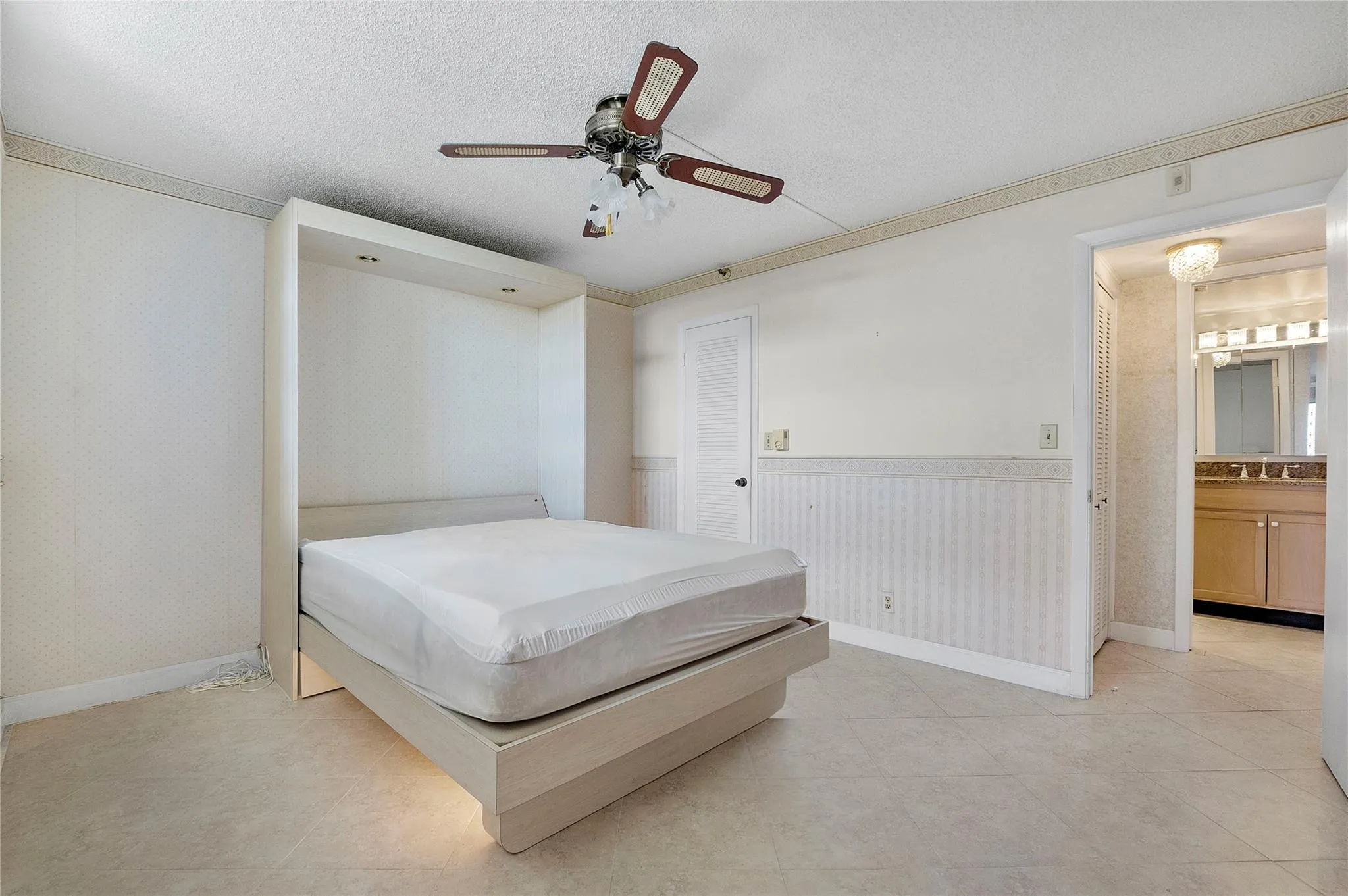 2430 Deer Creek Country Club Blvd, #406