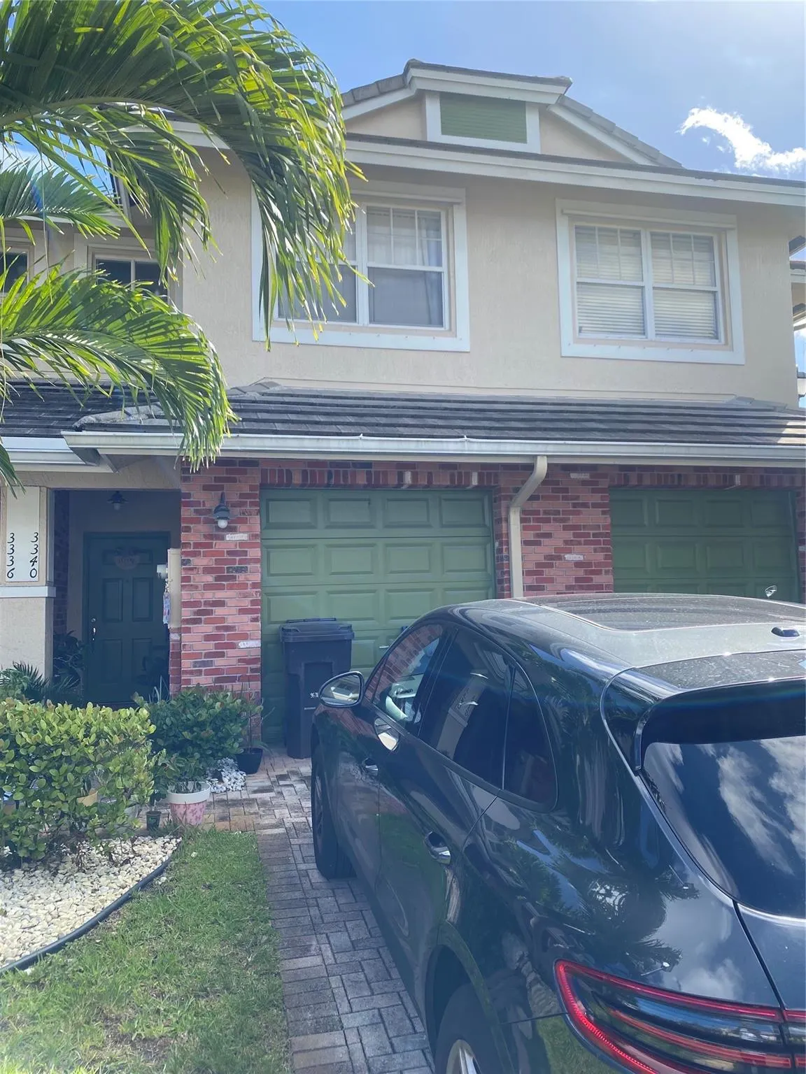 3340 NW 29th Ct