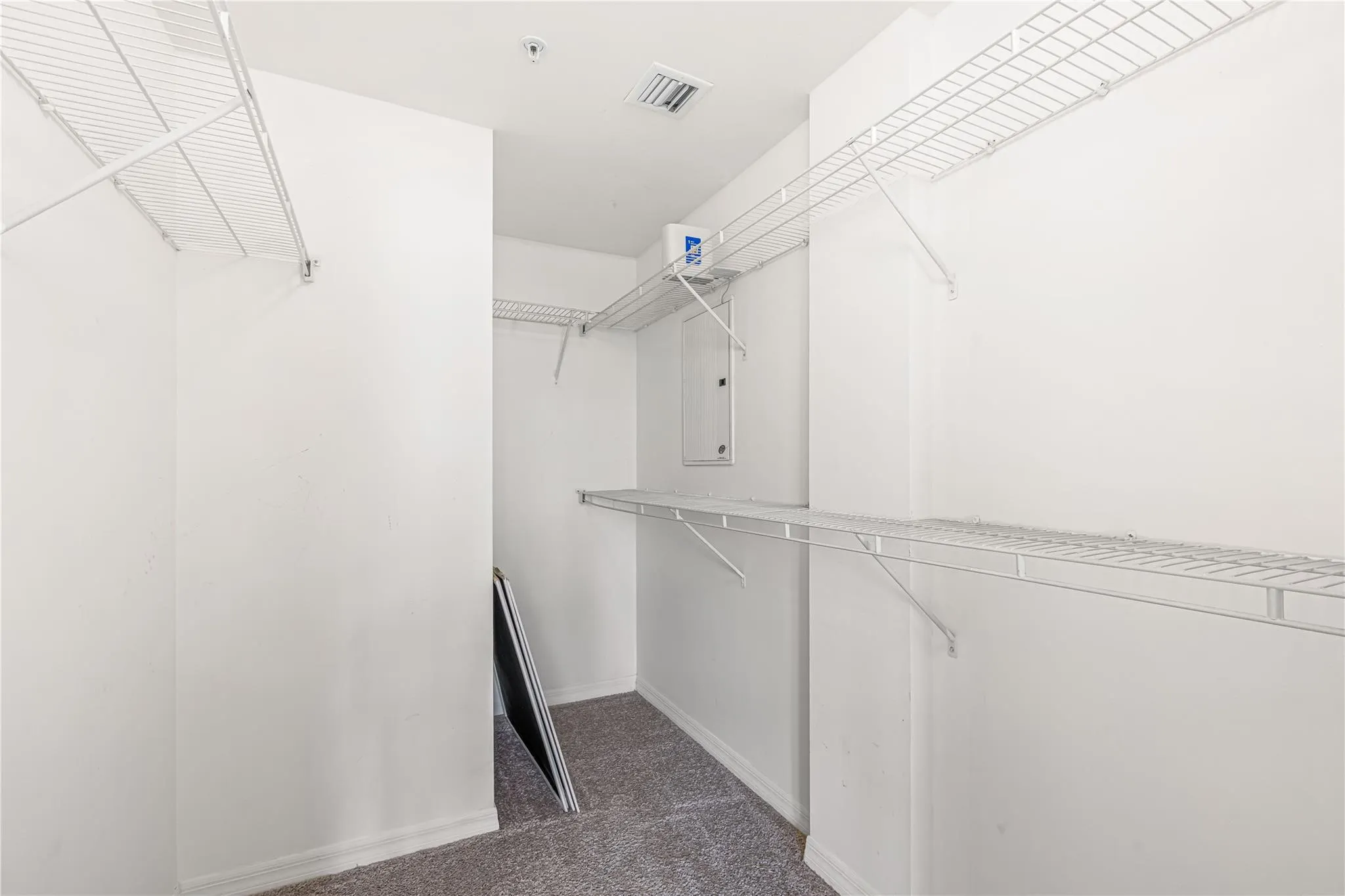 2421 NE 65th St, #318