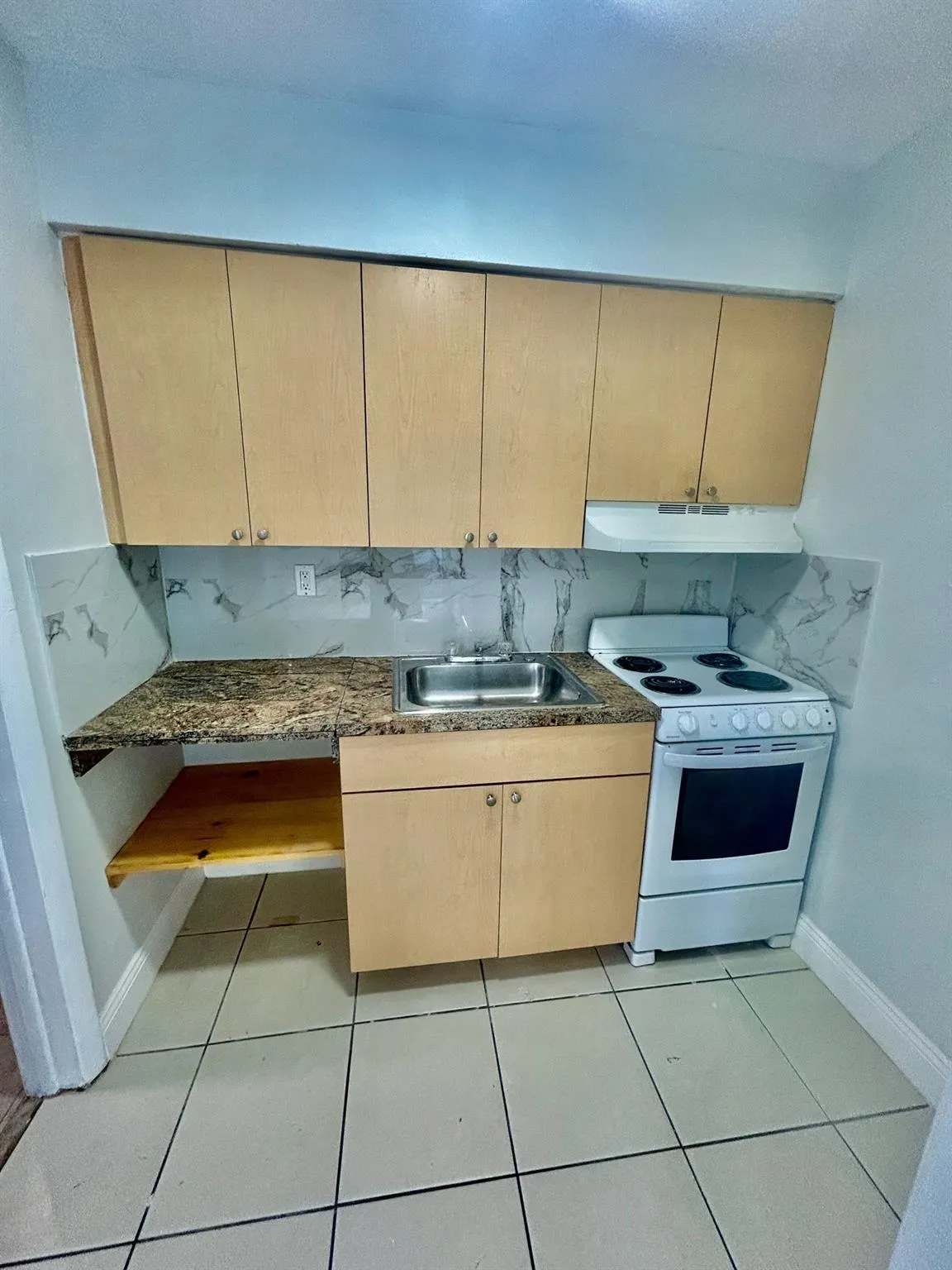 7311 Venetian St, #7