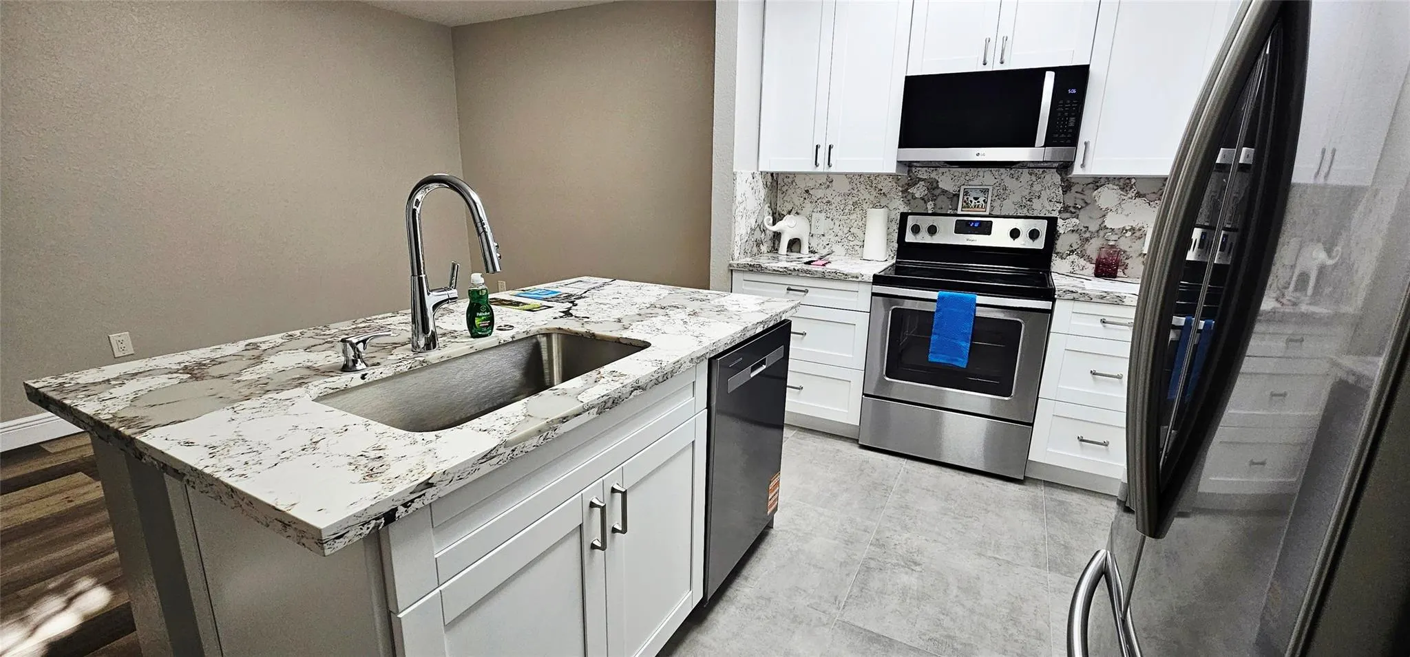 6609 Old Farm Trail, #0
