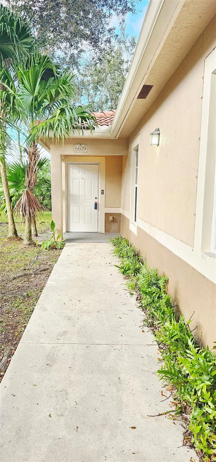 6609 Old Farm Trail, #0