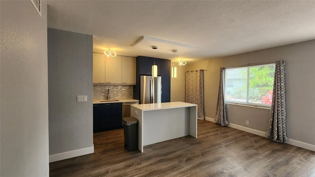 2607 NE 8th Ave, #14