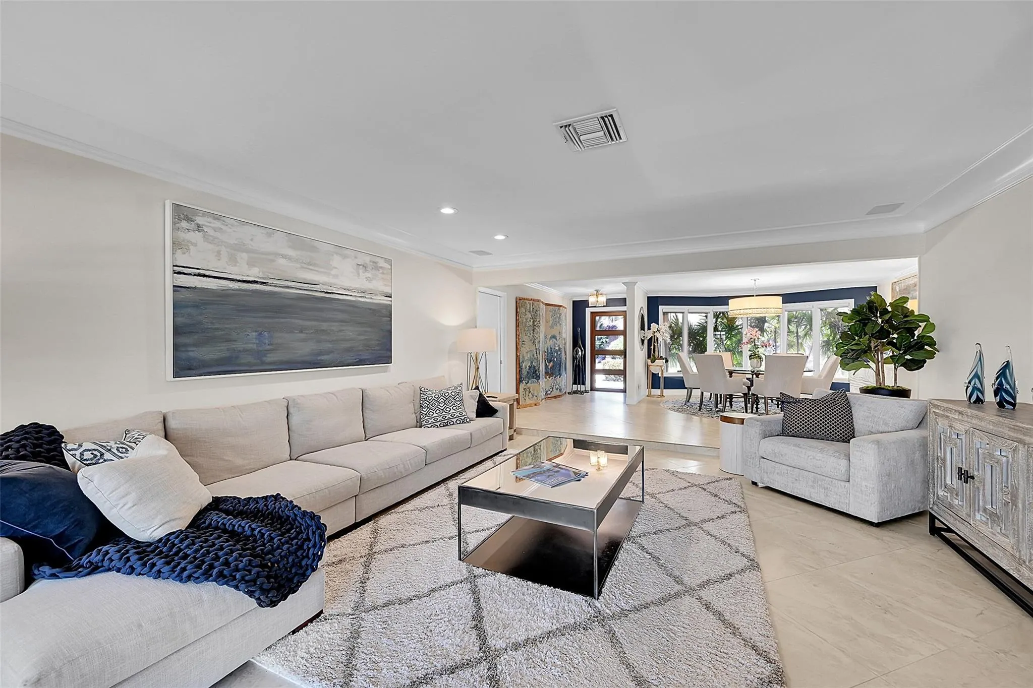3050 NE 40th Ct