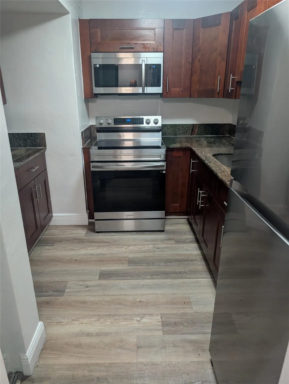 5820 NW 17th Pl, #112