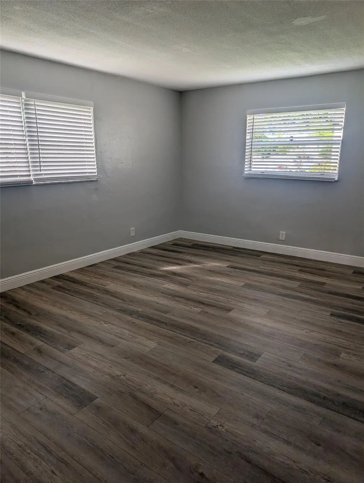 5820 NW 17th Pl, #112