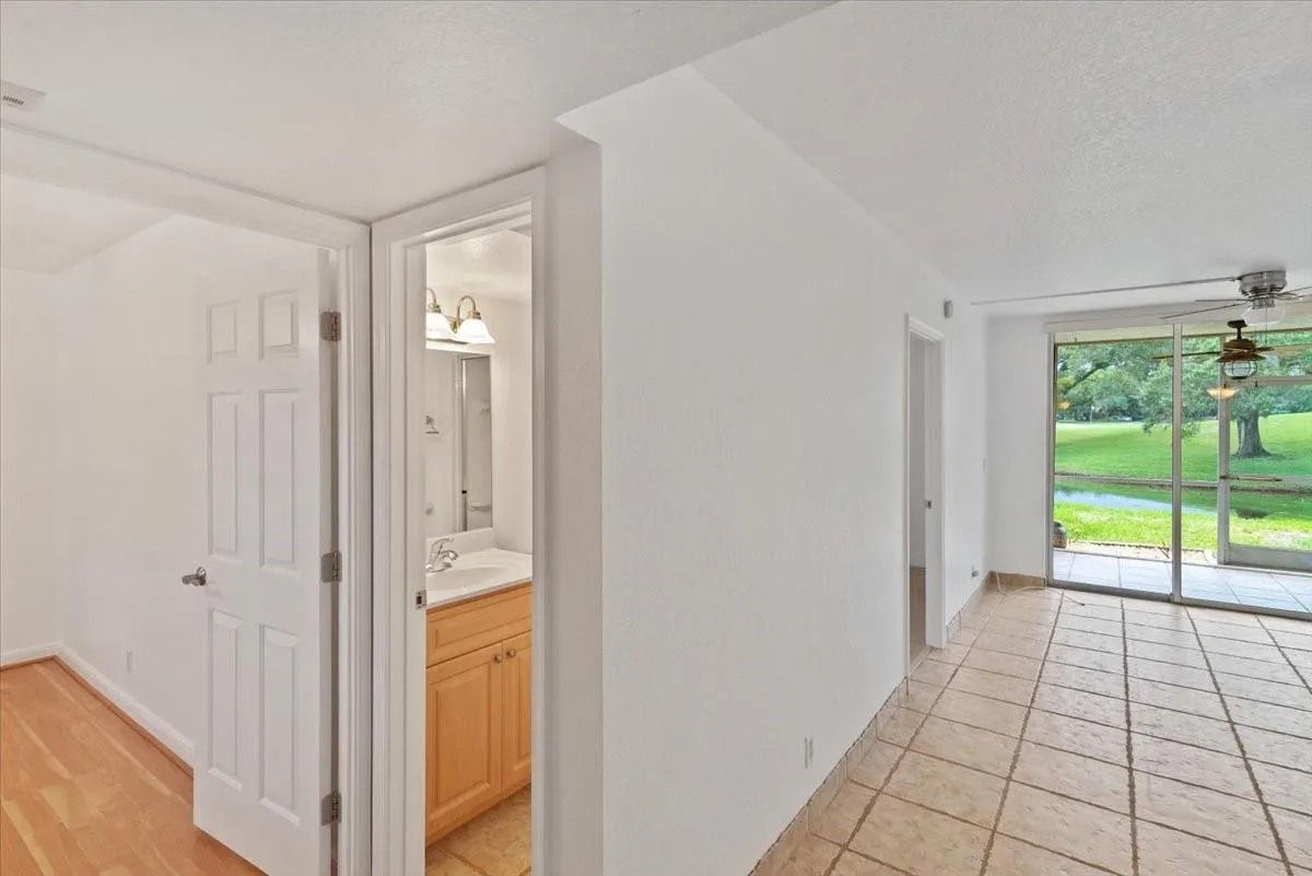 9470 Poinciana Pl, #103