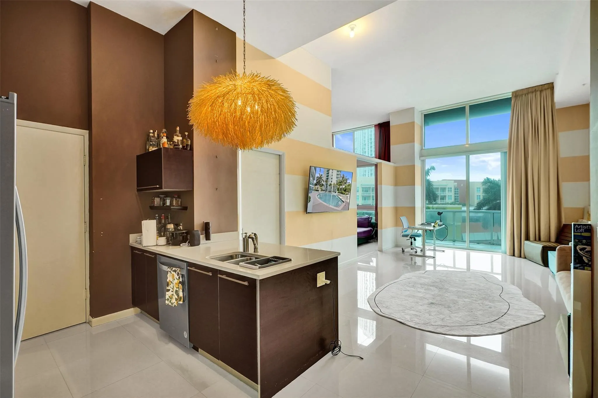 1900 N Bayshore Dr, #715