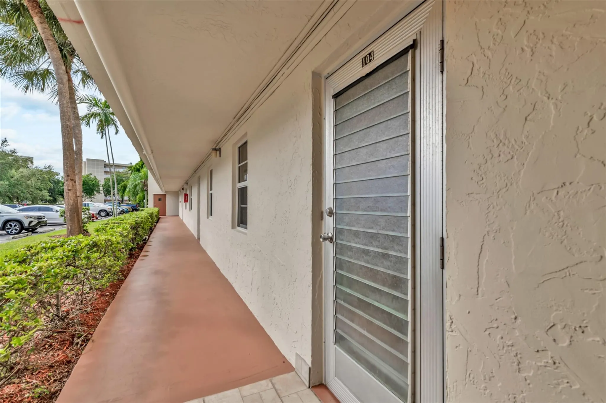 121 SE 3rd Ave, #104