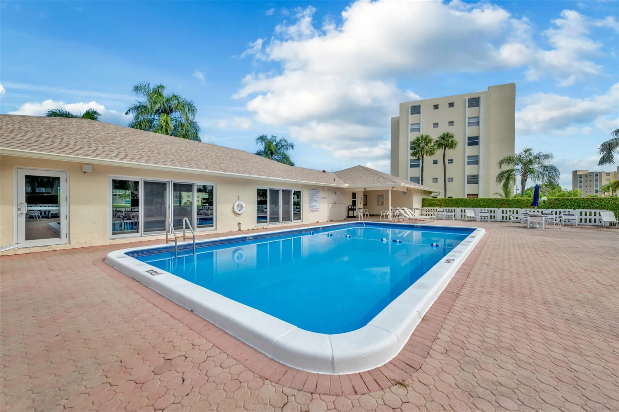 121 SE 3rd Ave, #104