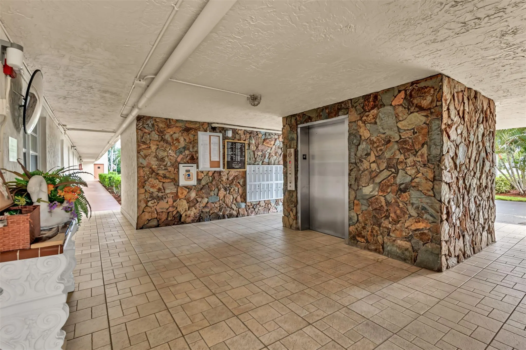 121 SE 3rd Ave, #104