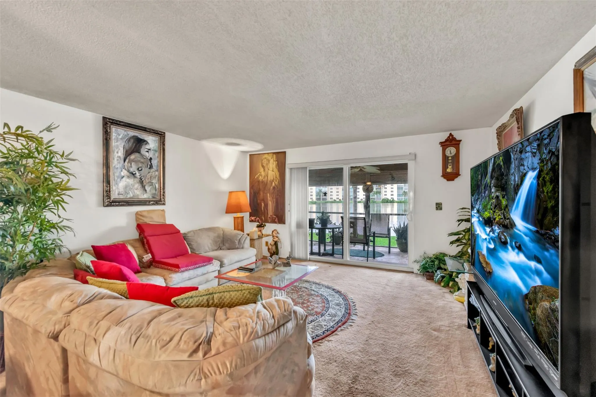 121 SE 3rd Ave, #104