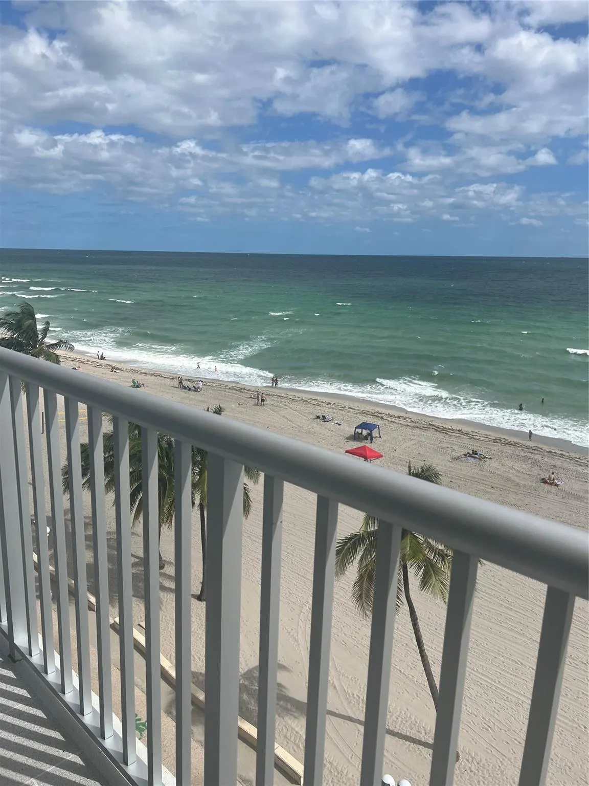 400 N SURF RD, #806