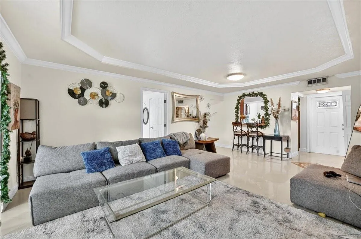 950 NW 80th Ave, #106