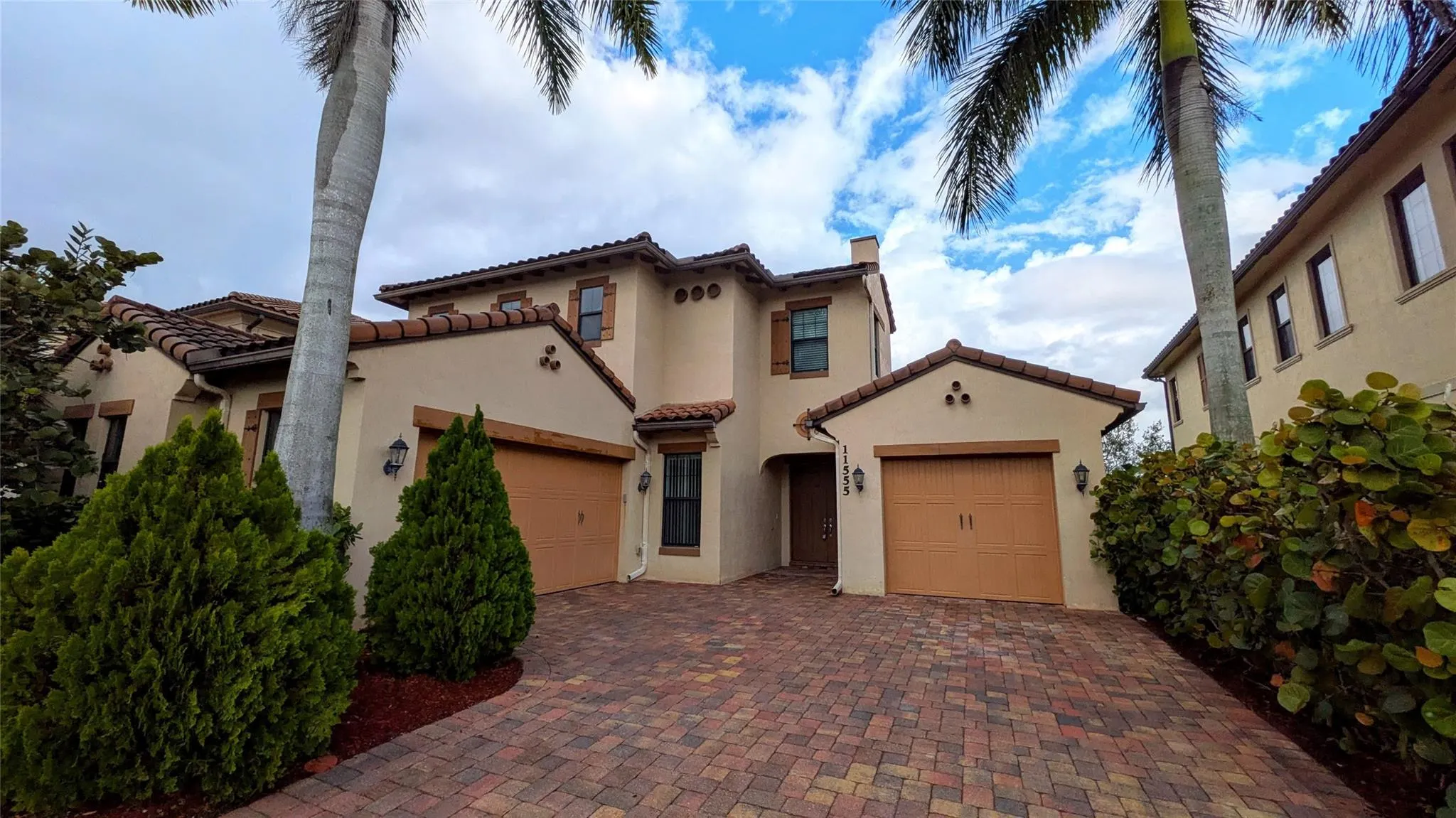 11555 NW 81st Pl