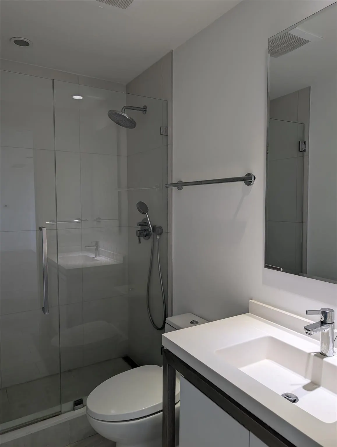 2000 Metropica Way, #1501