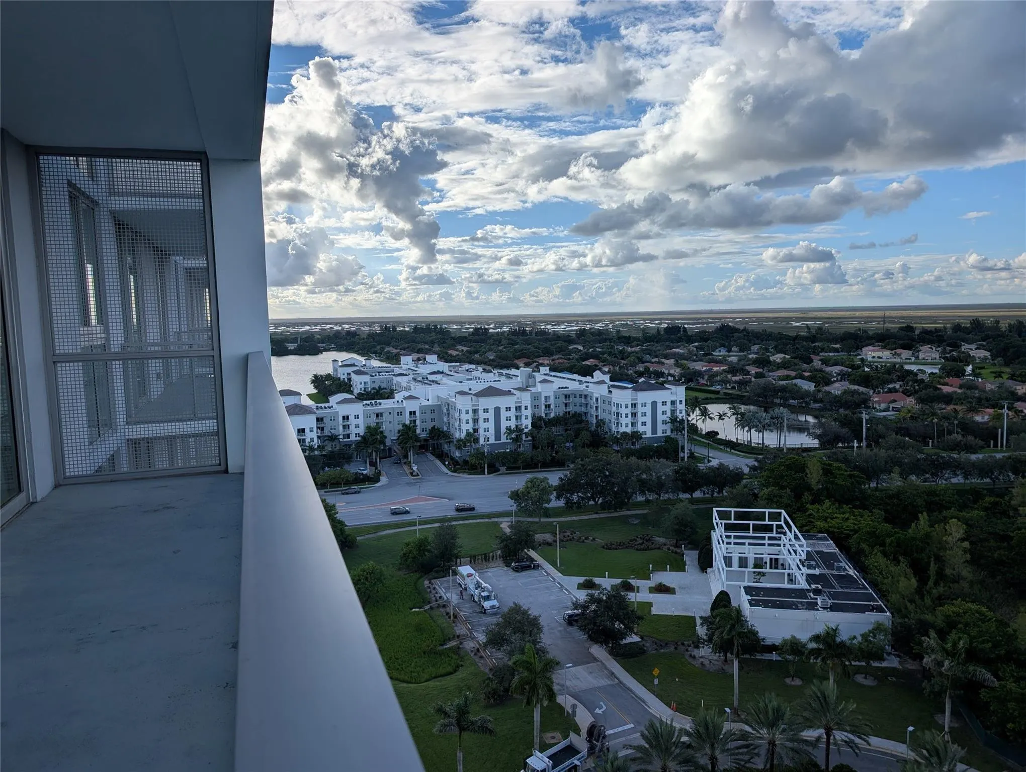 2000 Metropica Way, #1501