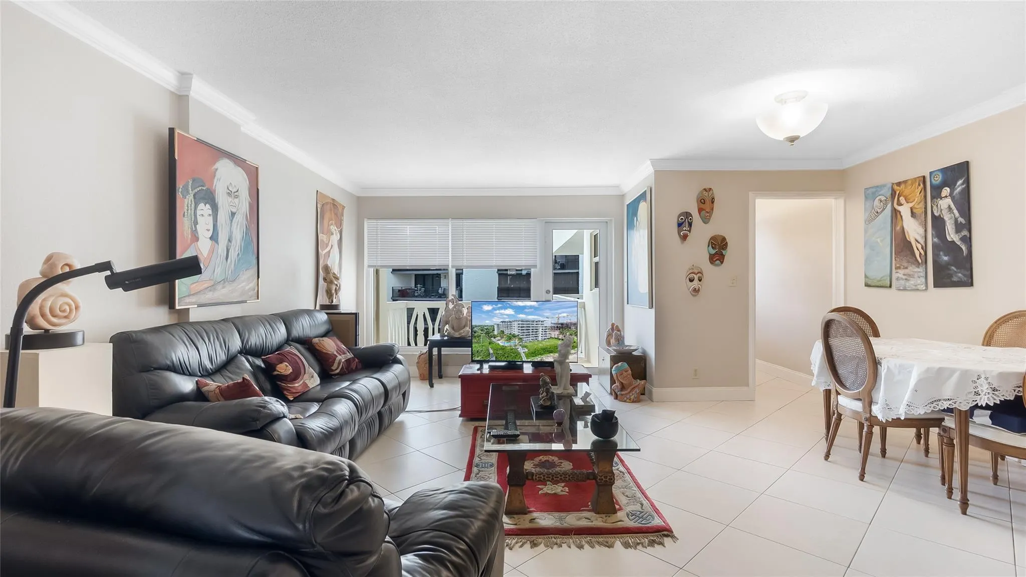 1169 Hillsboro Mile, #717