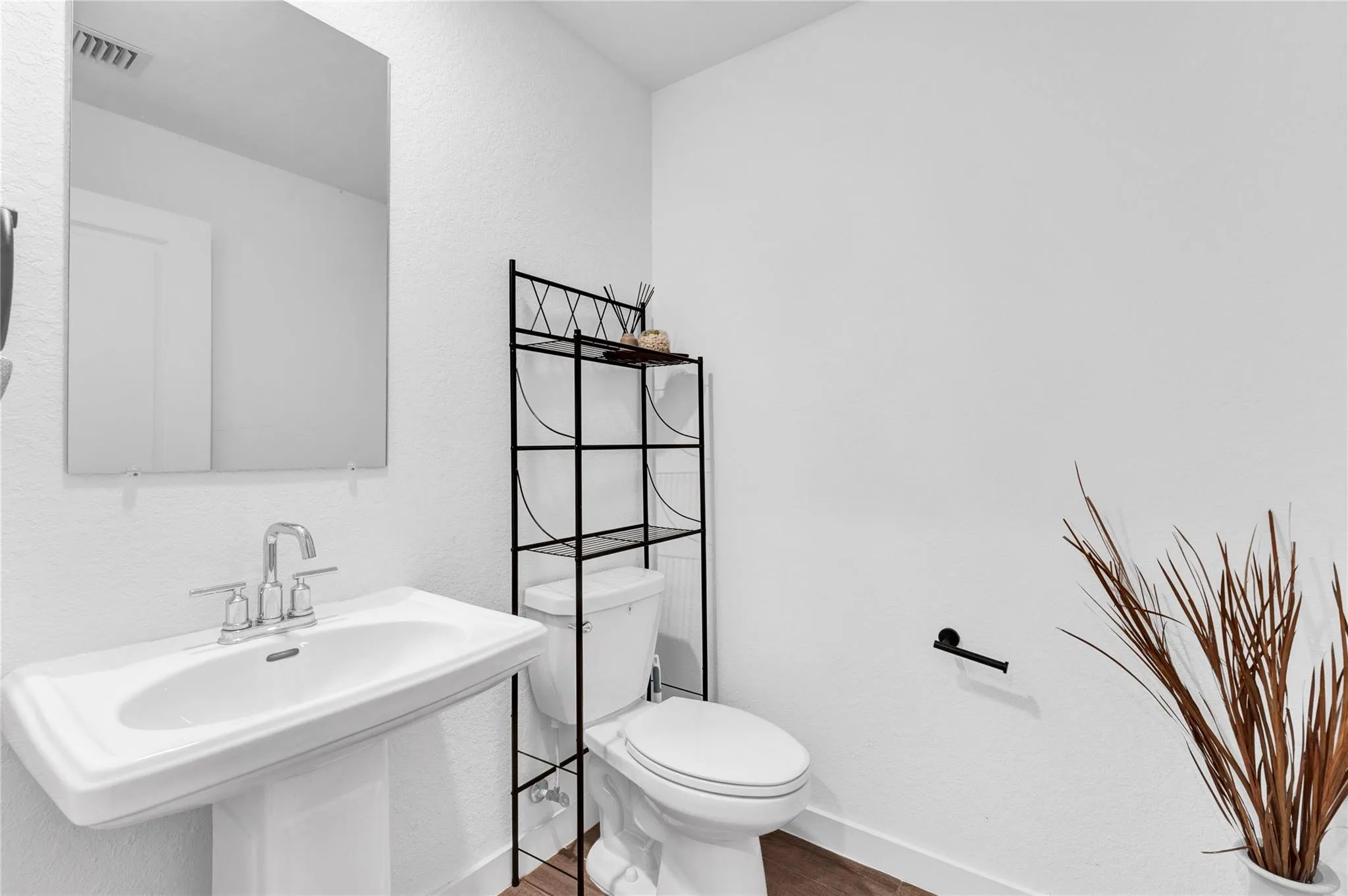 425 NW 17th St