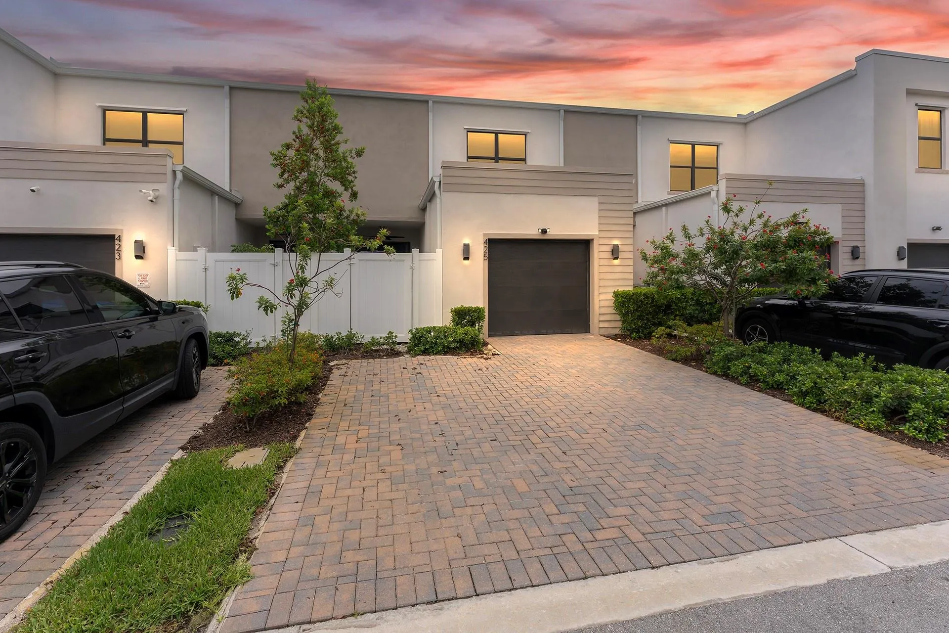 425 NW 17th St