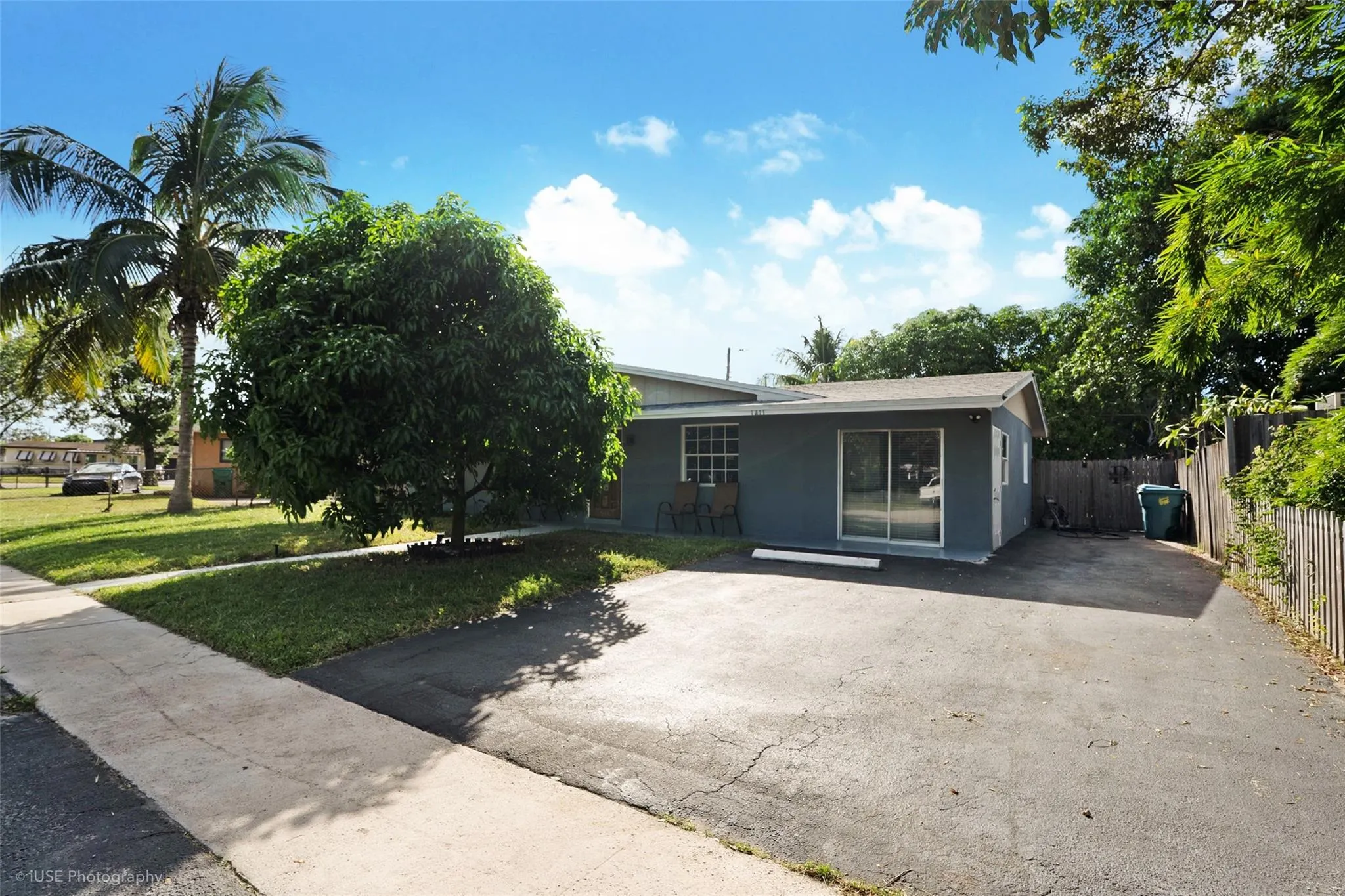 1211 NW 50th Ave