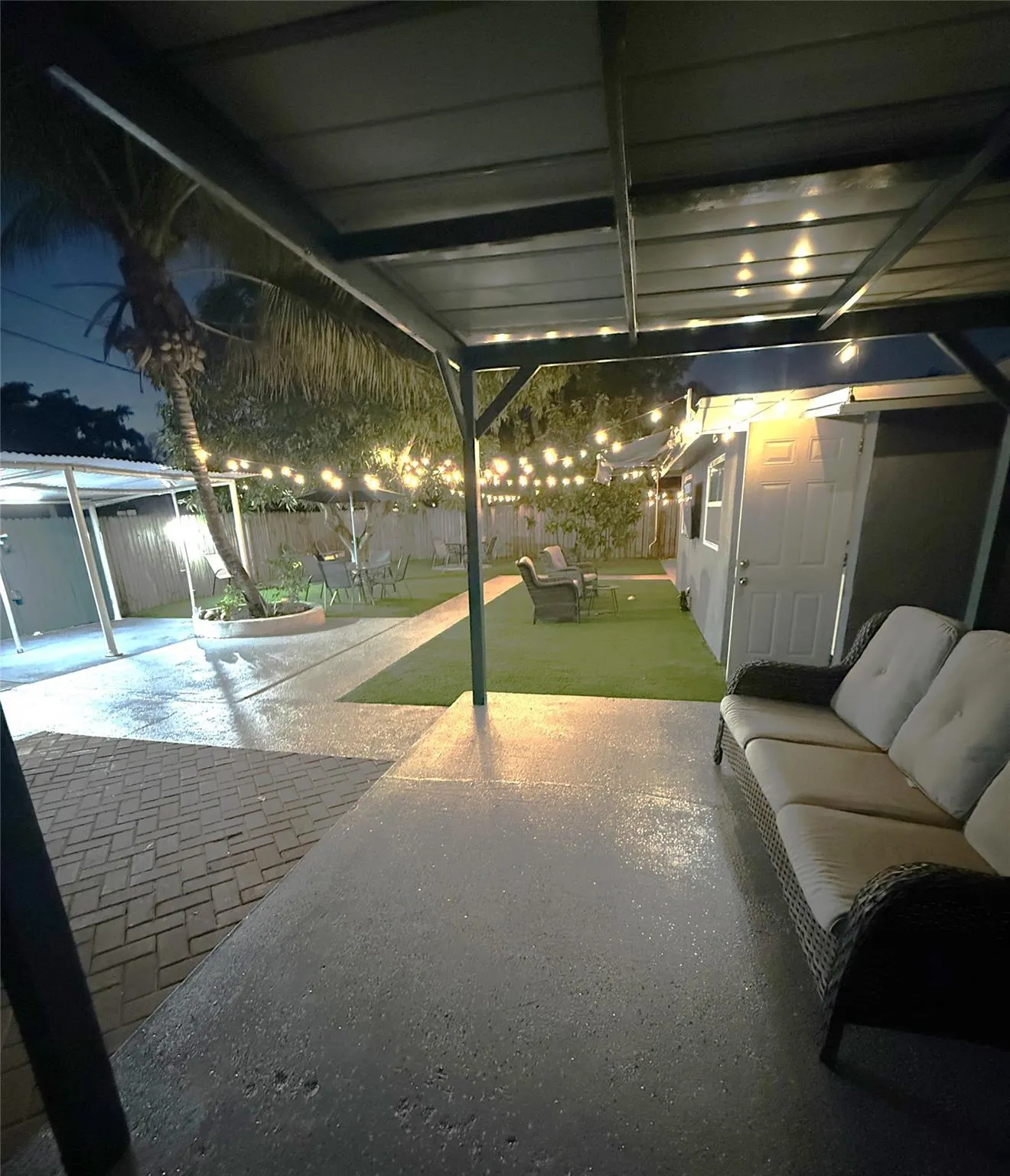 1211 NW 50th Ave