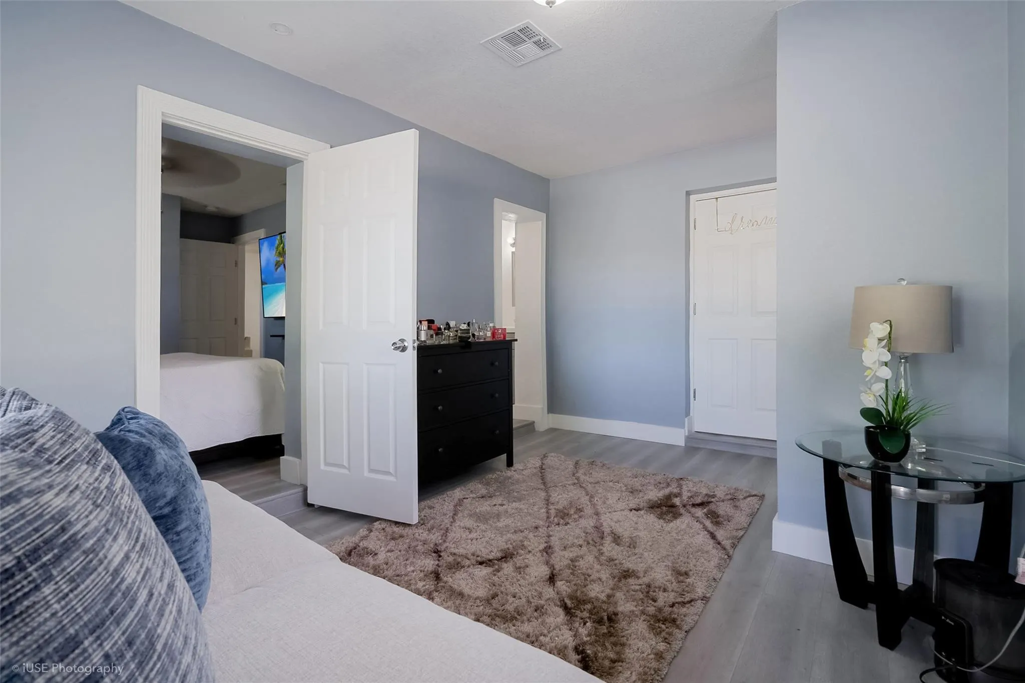 1211 NW 50th Ave