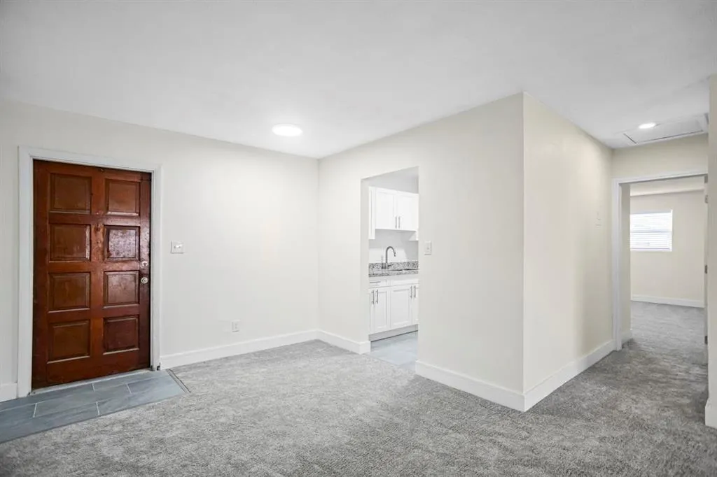 493 NW 43rd St, #6