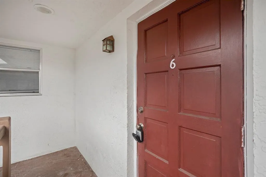 493 NW 43rd St, #6