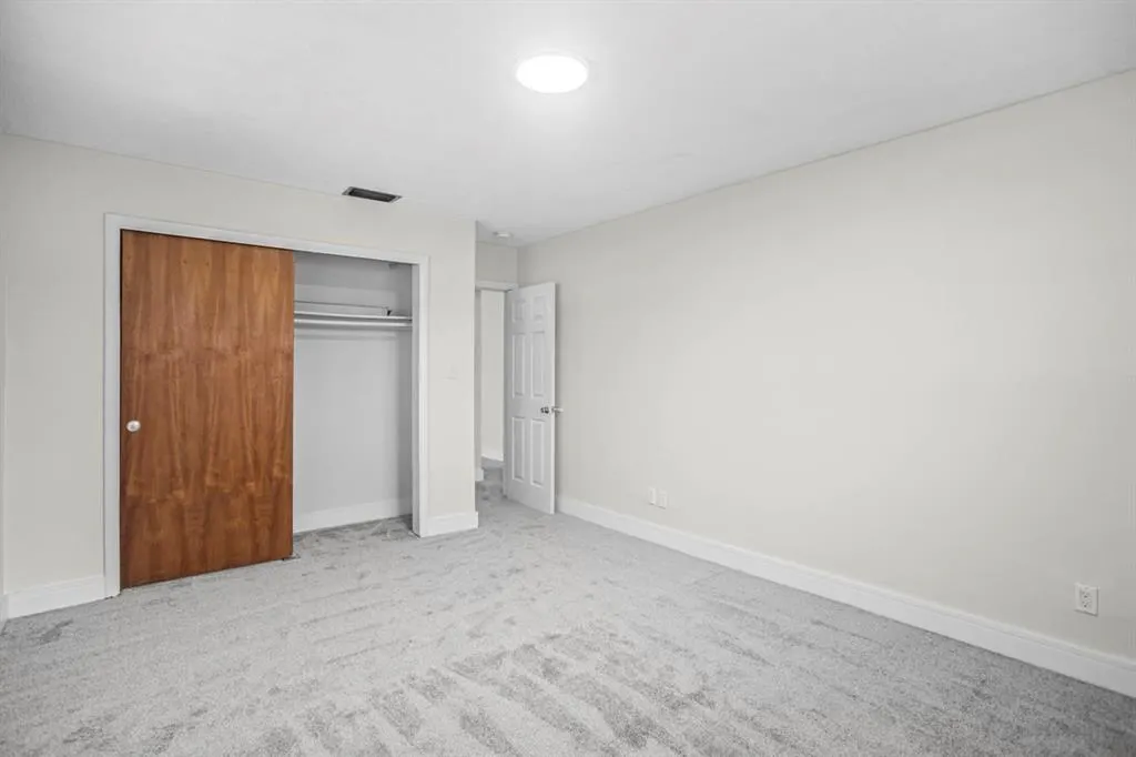 493 NW 43rd St, #6