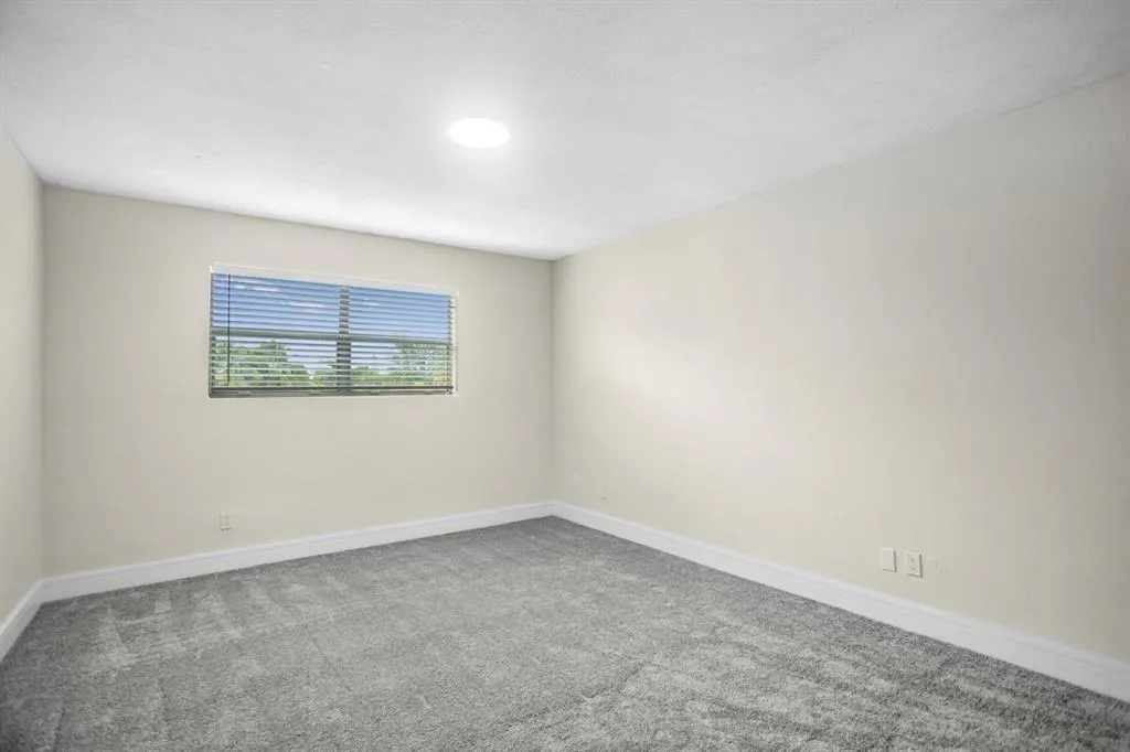 493 NW 43rd St, #6