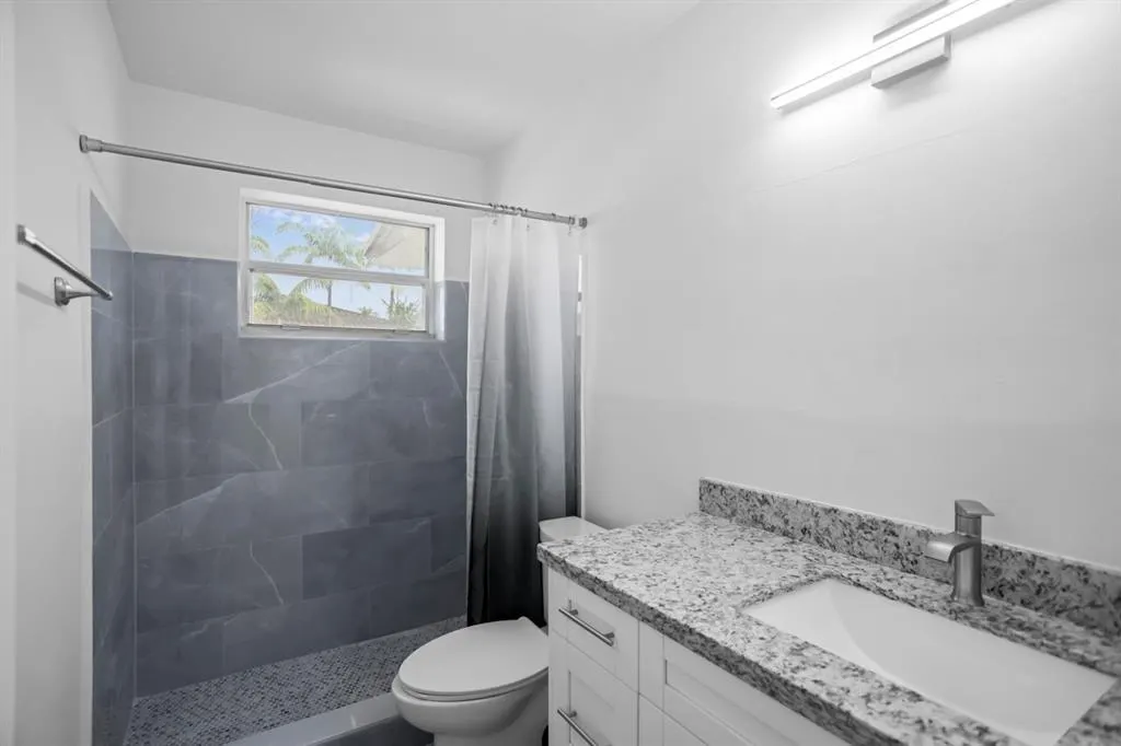 493 NW 43rd St, #6