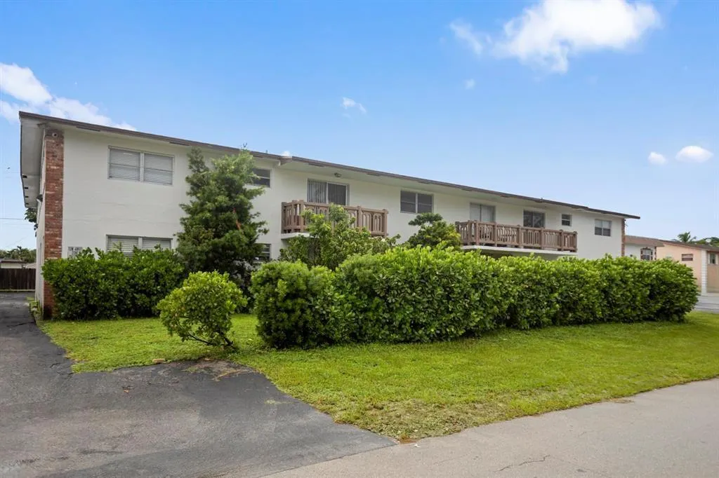 493 NW 43rd St, #6